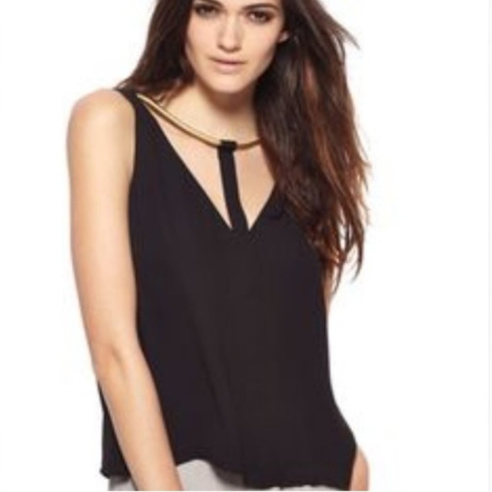 [BCBGMaxAzria] Nydia Silk V-neck Tank S
